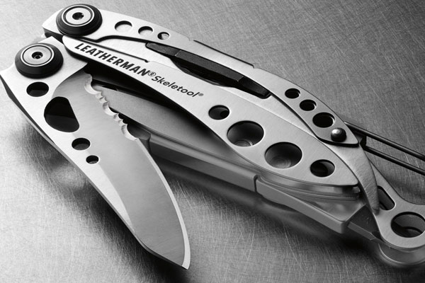 Silver multitool with knife out