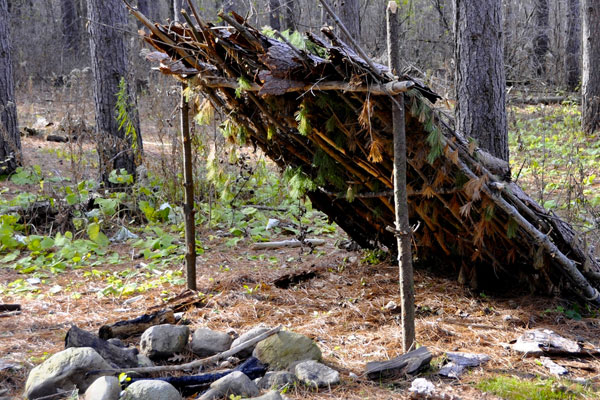 bushcraft shelter types